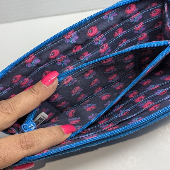 Vera Bradley Blue Quilted Wallet - Picture 5 of 8